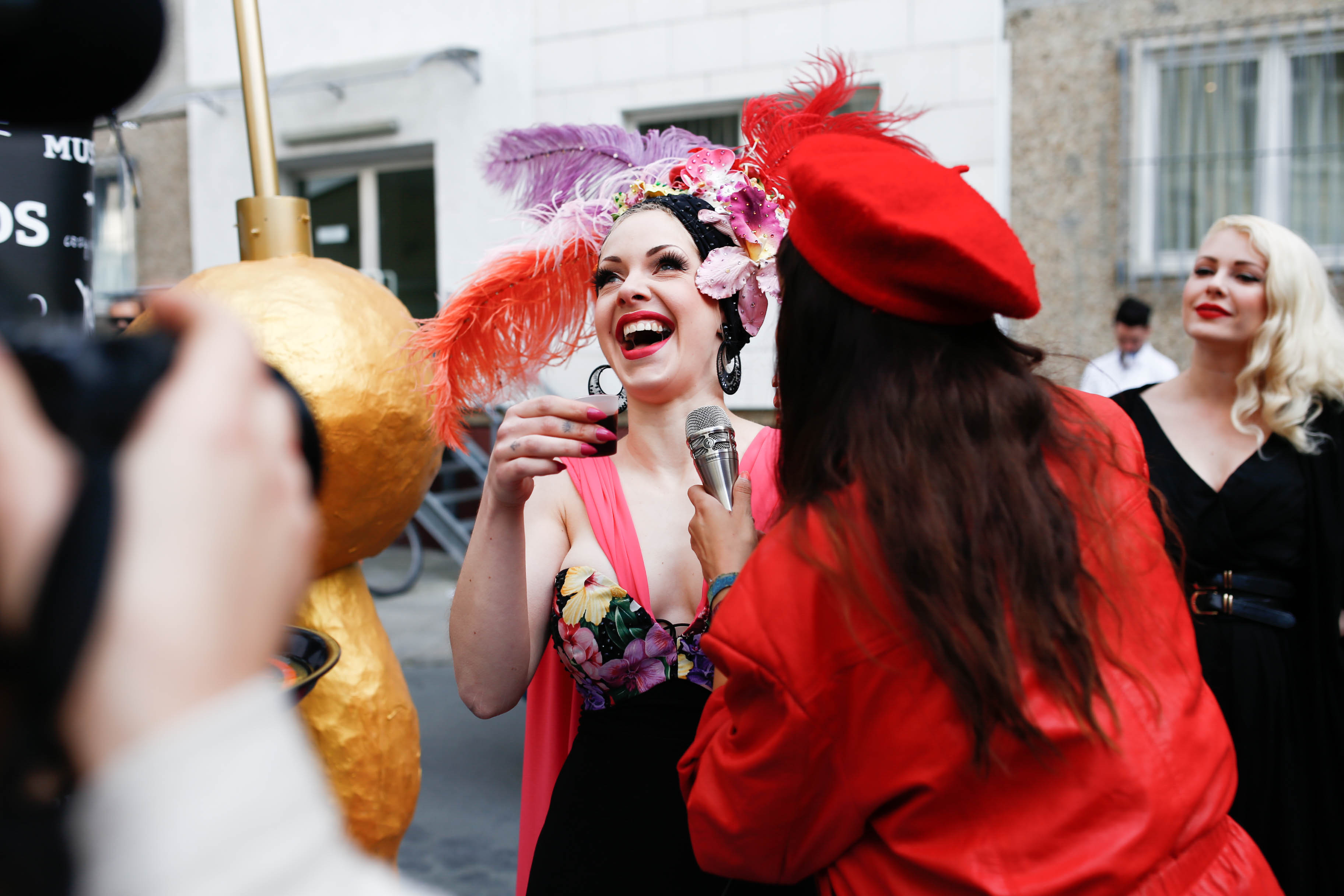 banbury cross (host and performer) (4)